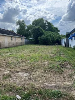 $27,000 | 1728 Mazant Street, New Orleans, LA 70117