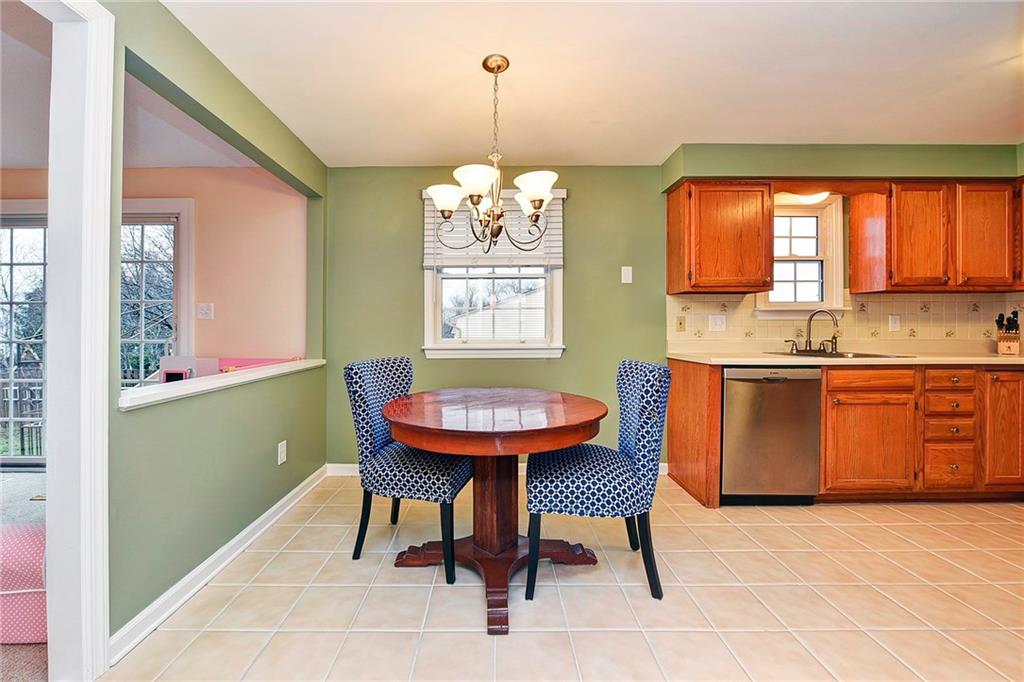 3046 Haberlein Road Gibsonia, PA 15044 - Photo 9 of 24 Gallery Image 9