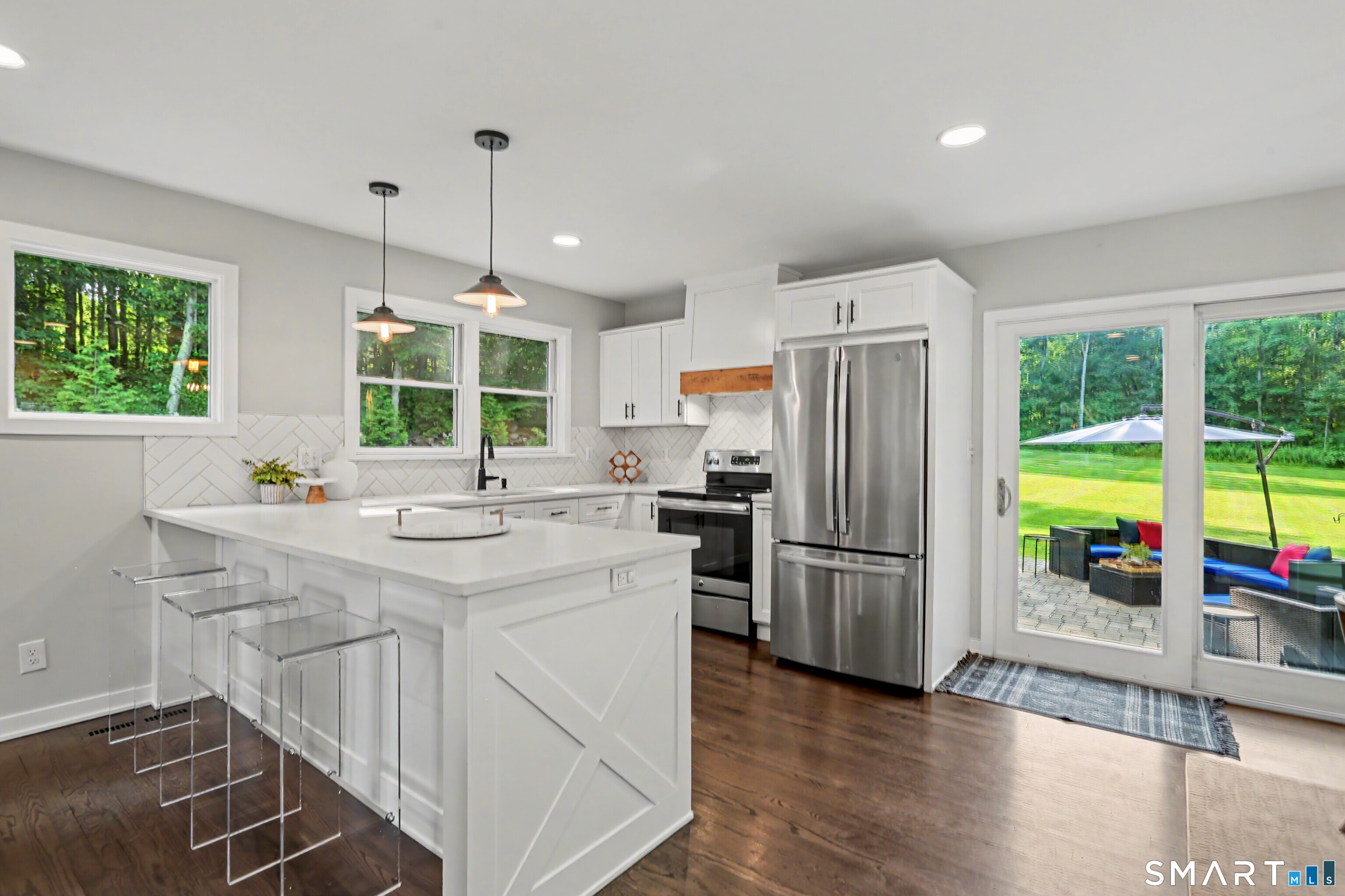 56 Banks Road Easton, CT 06612 - Photo 11 of 39