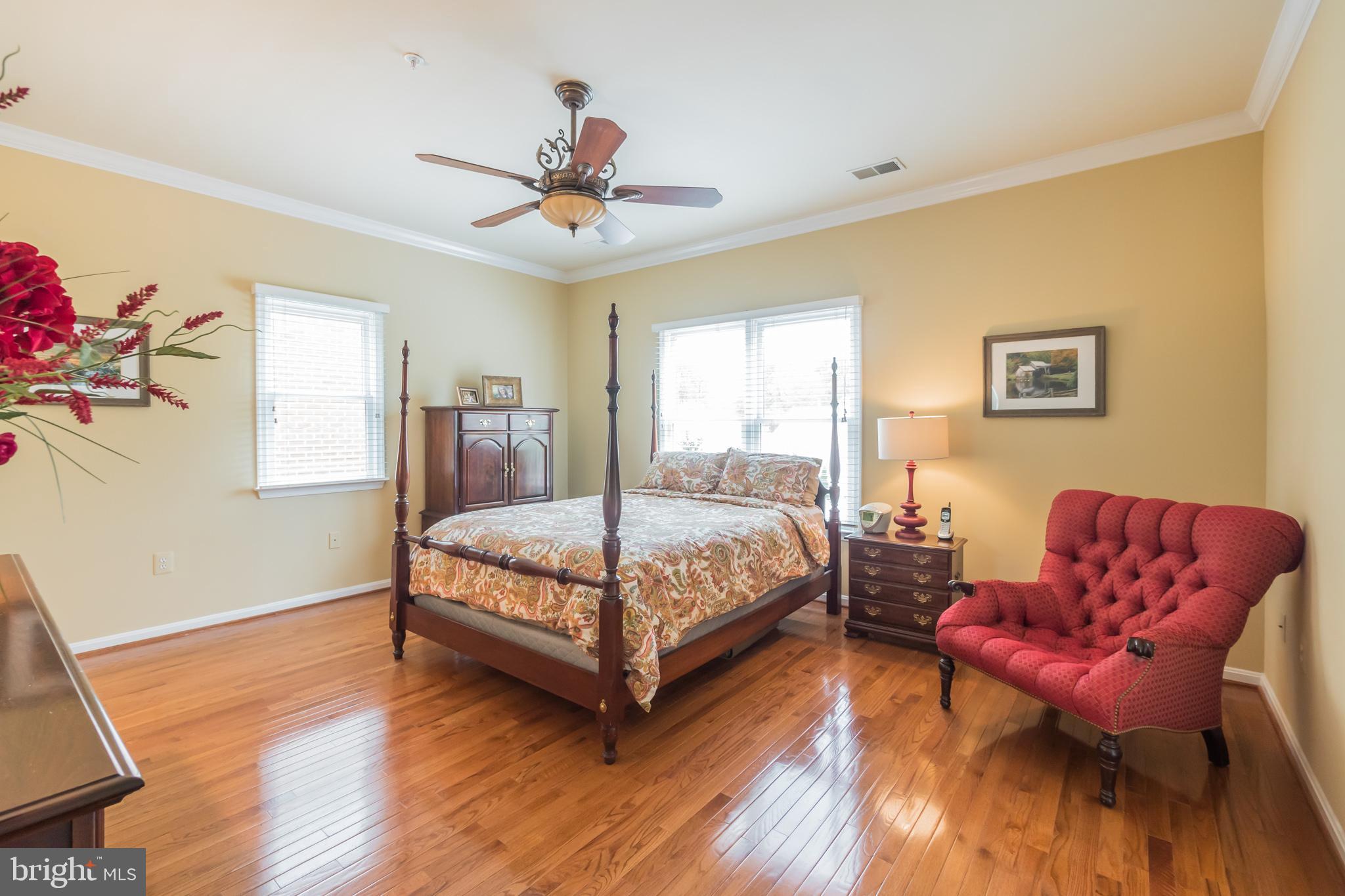 342 Hart Road Gaithersburg, MD 20878 - Photo 15 of 40 Gallery Image 15