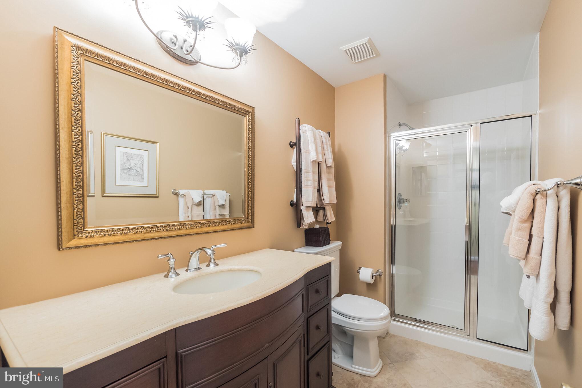 342 Hart Road Gaithersburg, MD 20878 - Photo 33 of 40 Gallery Image 33