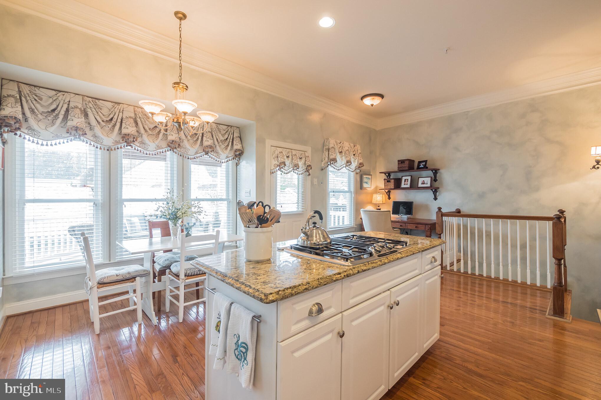 342 Hart Road Gaithersburg, MD 20878 - Photo 9 of 40 Gallery Image 9