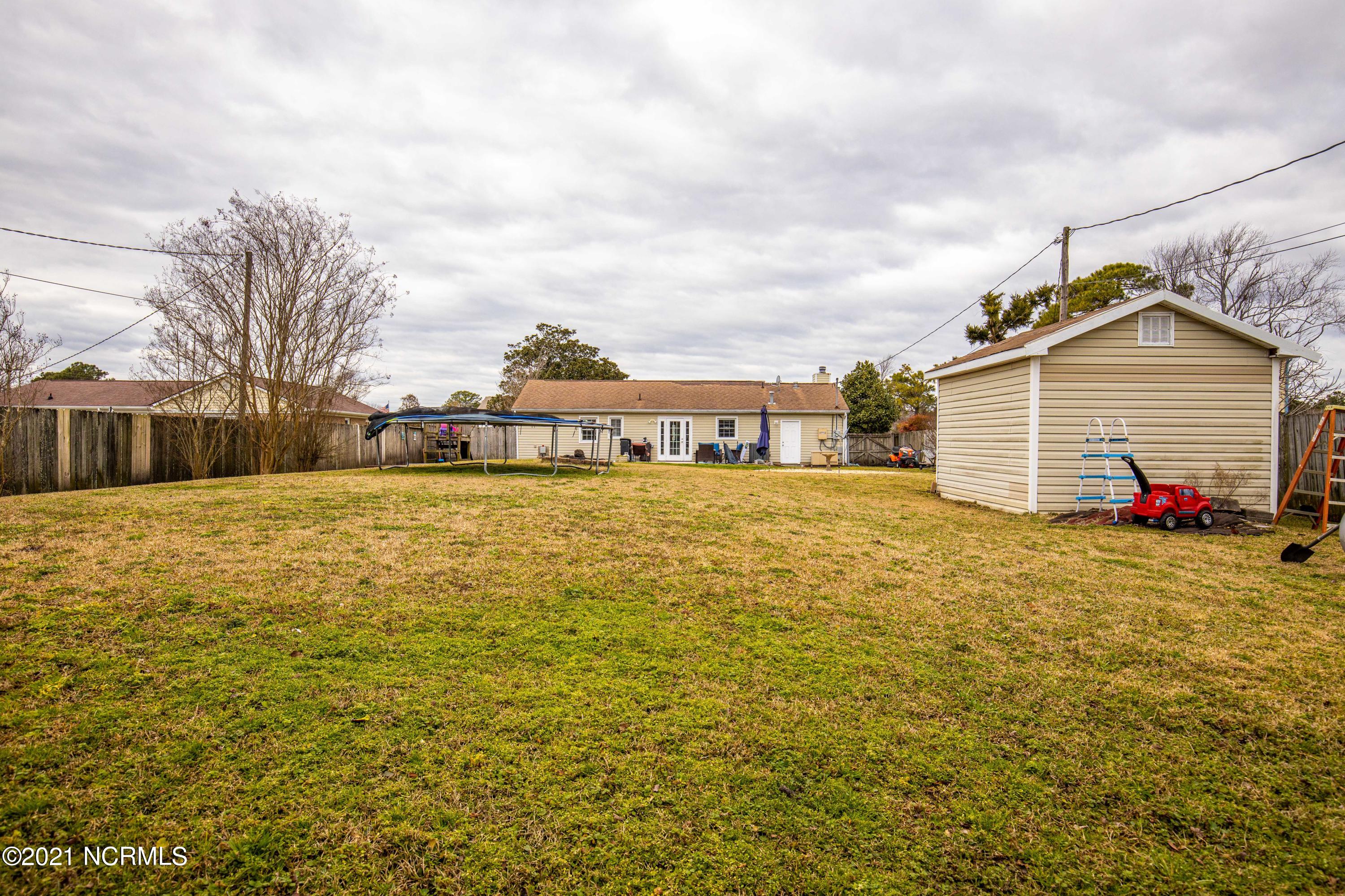 302 Murdoch Road Newport, NC 28570 - Photo 8 of 42 back yard