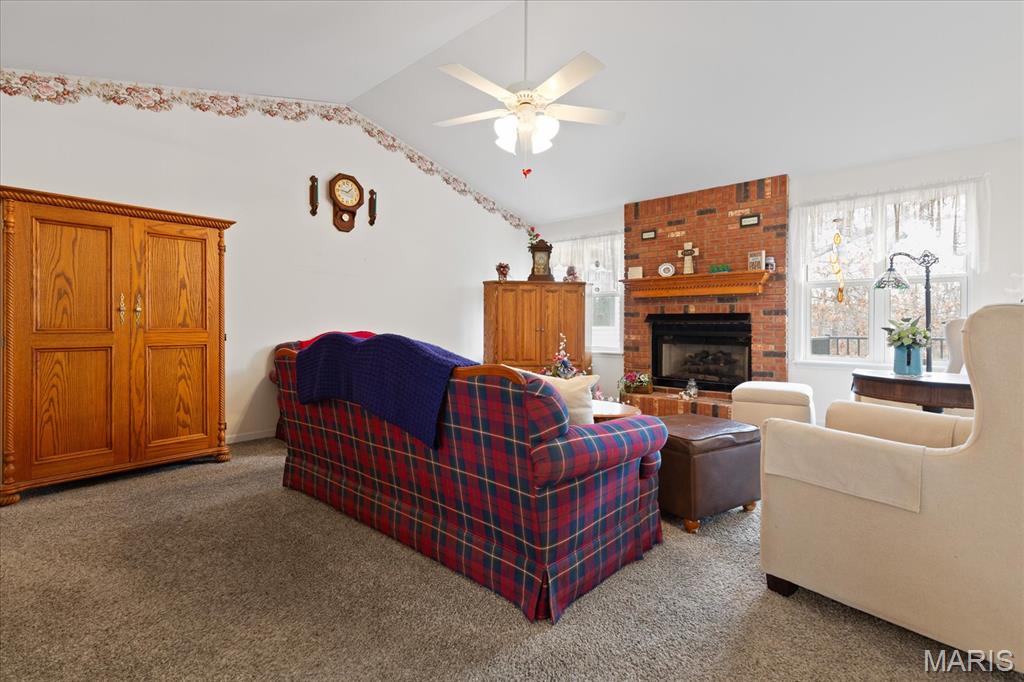 435 Winchester Way Winfield, MO 63389 - Photo 5 of 39