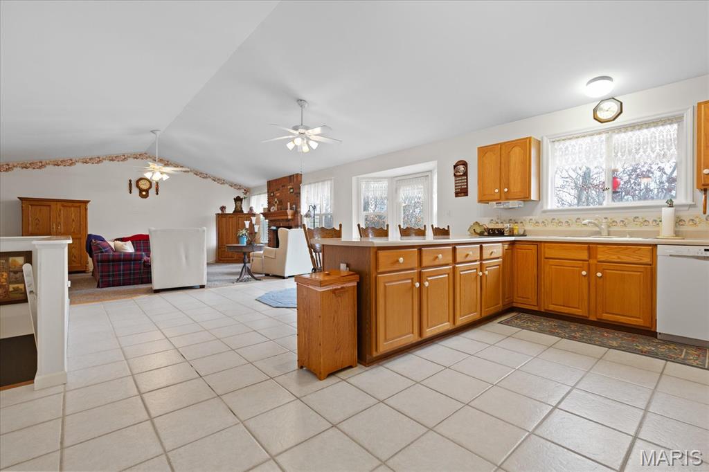 435 Winchester Way Winfield, MO 63389 - Photo 8 of 39