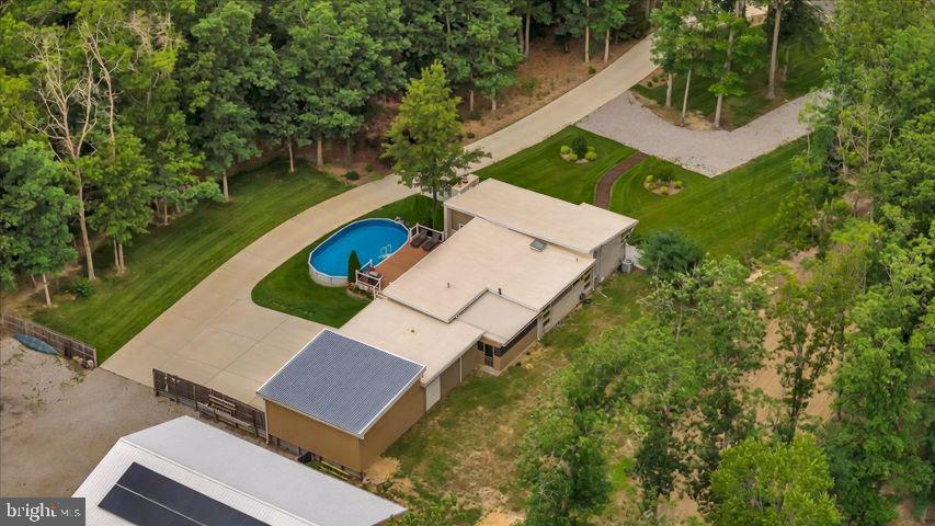 64 Blue Anchor Road Sicklerville, NJ 08081 - Photo 40 of 47 Serene retreat with lush greenery.