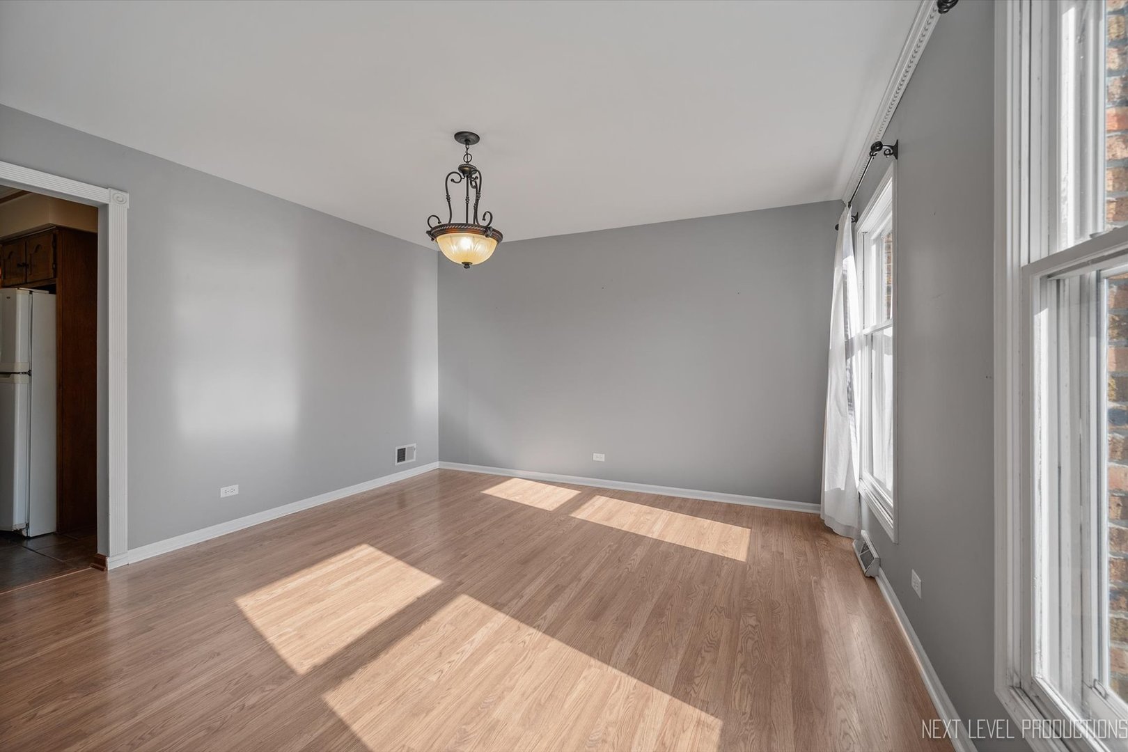 40W440 Winchester Way St. Charles, IL 60175 - Photo 12 of 36