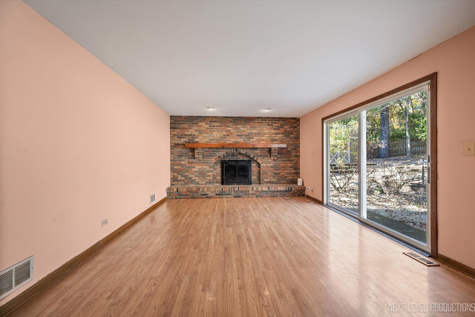 40W440 Winchester Way St. Charles, IL 60175 - Photo 16 of 36