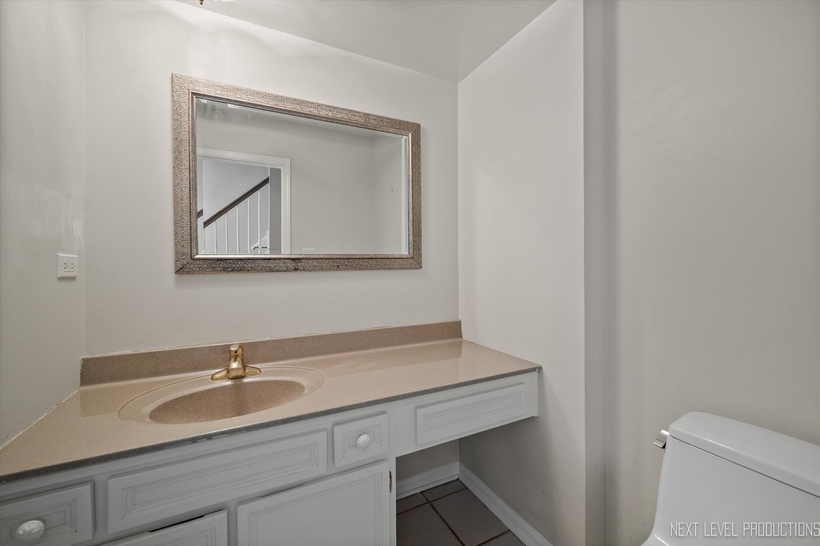 40W440 Winchester Way St. Charles, IL 60175 - Photo 18 of 36