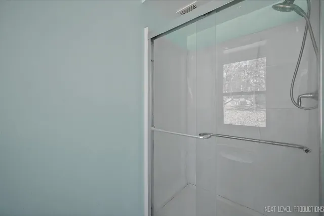 $425,000 | 40W440 Winchester Way, St. Charles, IL 60175