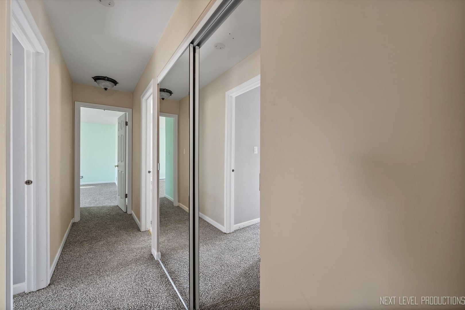 40W440 Winchester Way St. Charles, IL 60175 - Photo 32 of 36