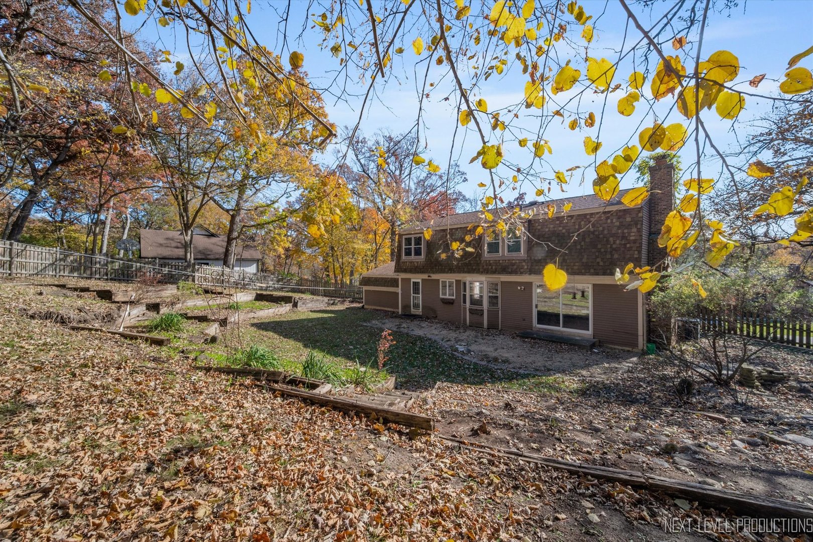 40W440 Winchester Way St. Charles, IL 60175 - Photo 5 of 36