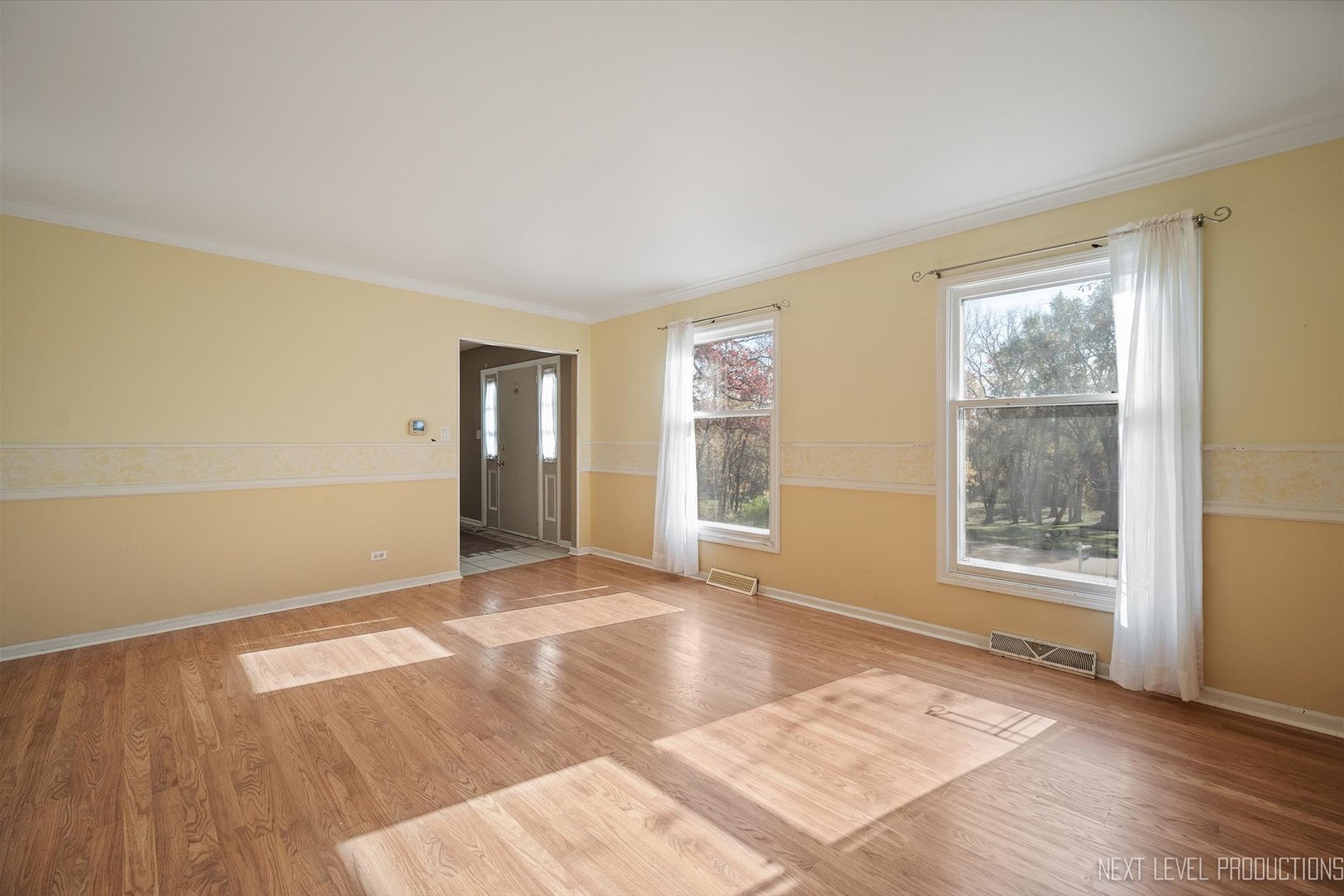 40W440 Winchester Way St. Charles, IL 60175 - Photo 10 of 36