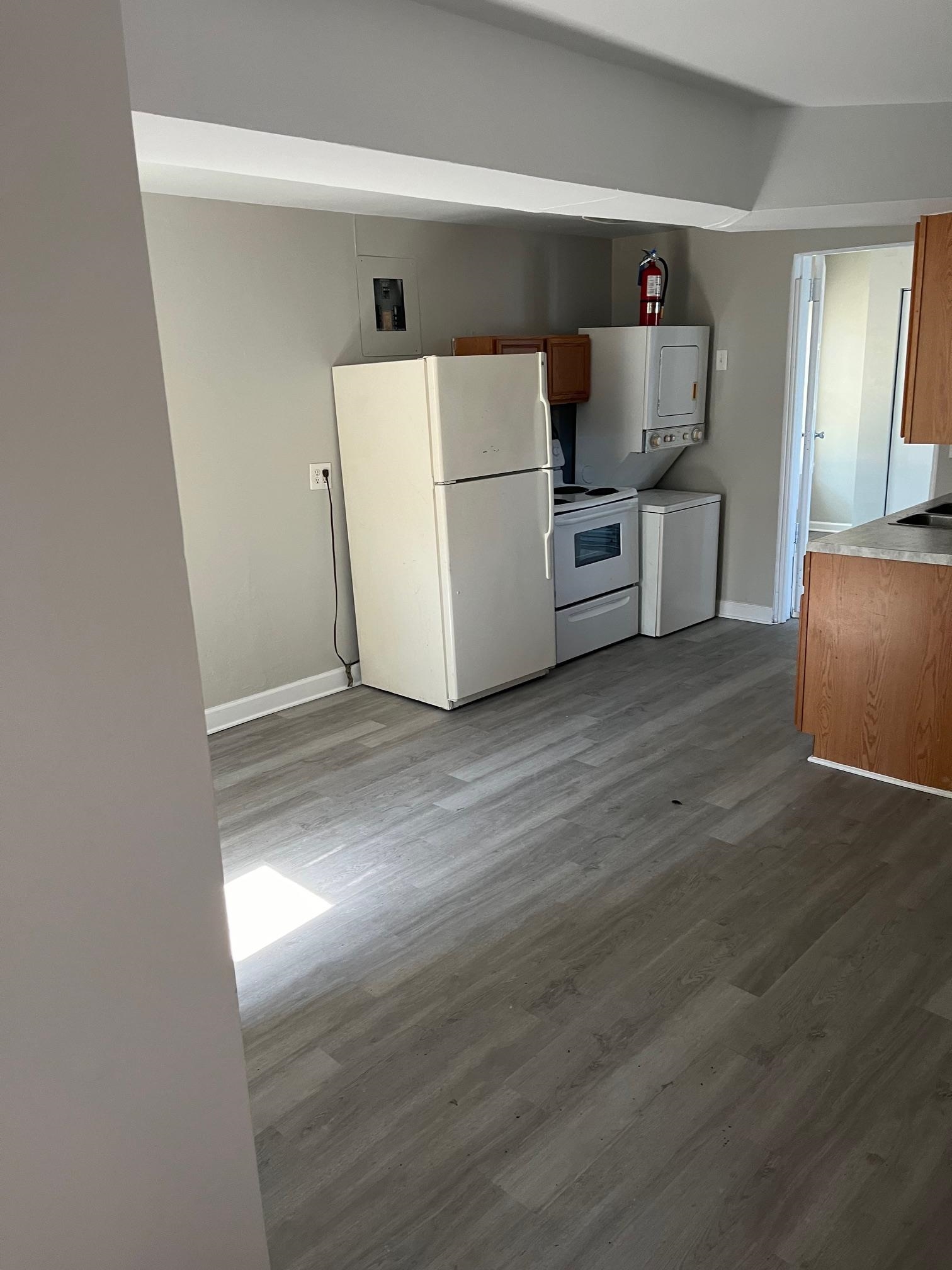 229 South Lipona Road, Unit B Tallahassee, FL 32304 - Photo 8 of 12