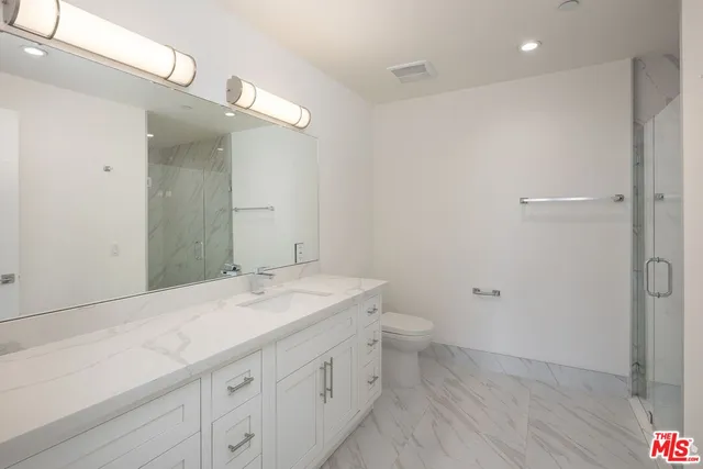 $4,895 | 1237 South Holt Avenue, Unit 205, Los Angeles, CA 90035
