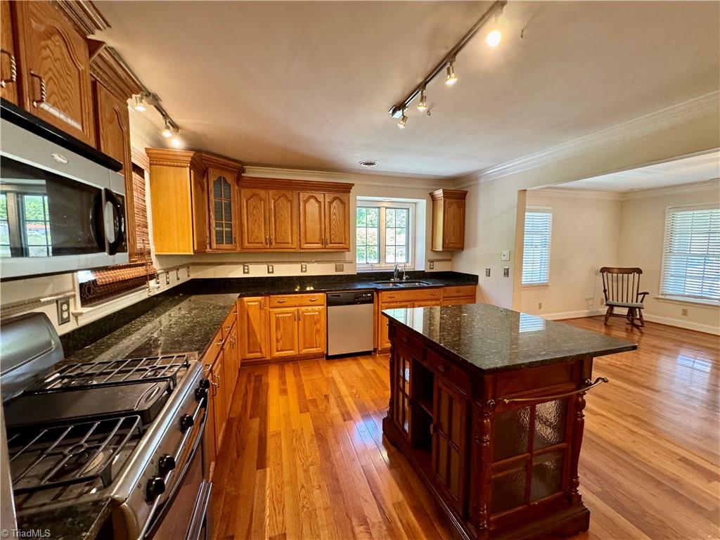 417 White Pines Country Club Road Mount Airy, NC 27030 - Photo 12 of 39