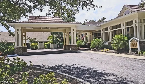 $5,500 | 3181 Cottonwood Bend, Unit 901, Fort Myers, FL 33905
