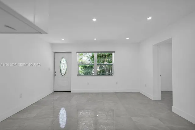 $470,000 | 17961 Northwest 2nd Place, Miami Gardens, FL 33169