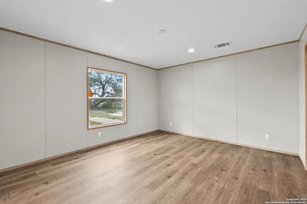 $272,000 | 2284 Stevens Road, Somerset, TX 78069