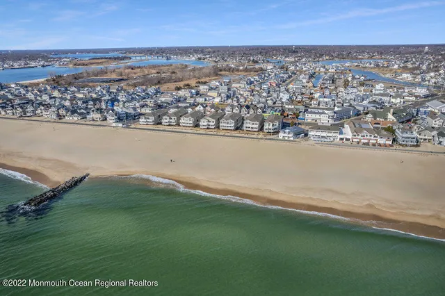 a view of a terrace with seating space