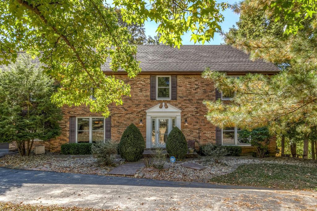43 Chesterfield Lakes Road Chesterfield, MO 63005 - Photo 3 of 63 Gallery Image 3
