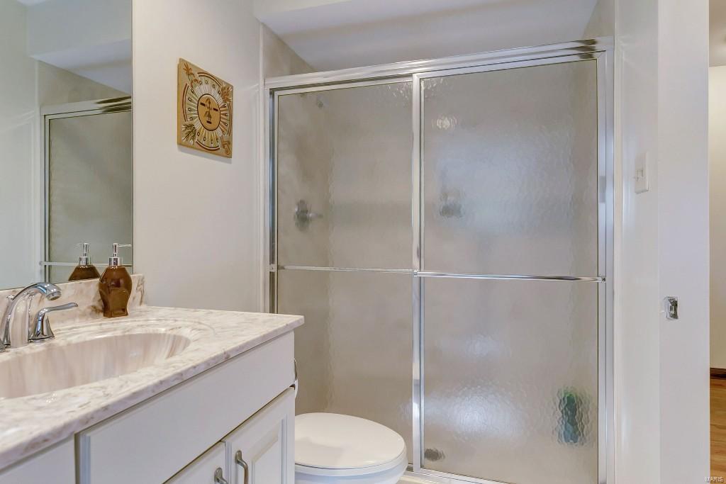 43 Chesterfield Lakes Road Chesterfield, MO 63005 - Photo 40 of 63 Gallery Image 40