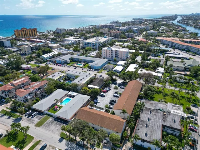 $3,500 | 1917 Northeast 3rd Street, Unit 113, Deerfield Beach, FL 33441