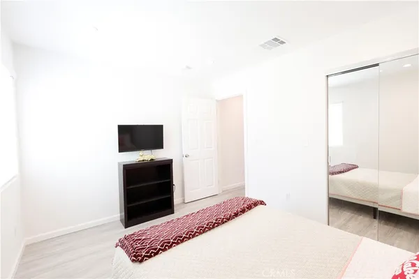 $4,200 | 18623 Bryant Street, Northridge, CA 91324