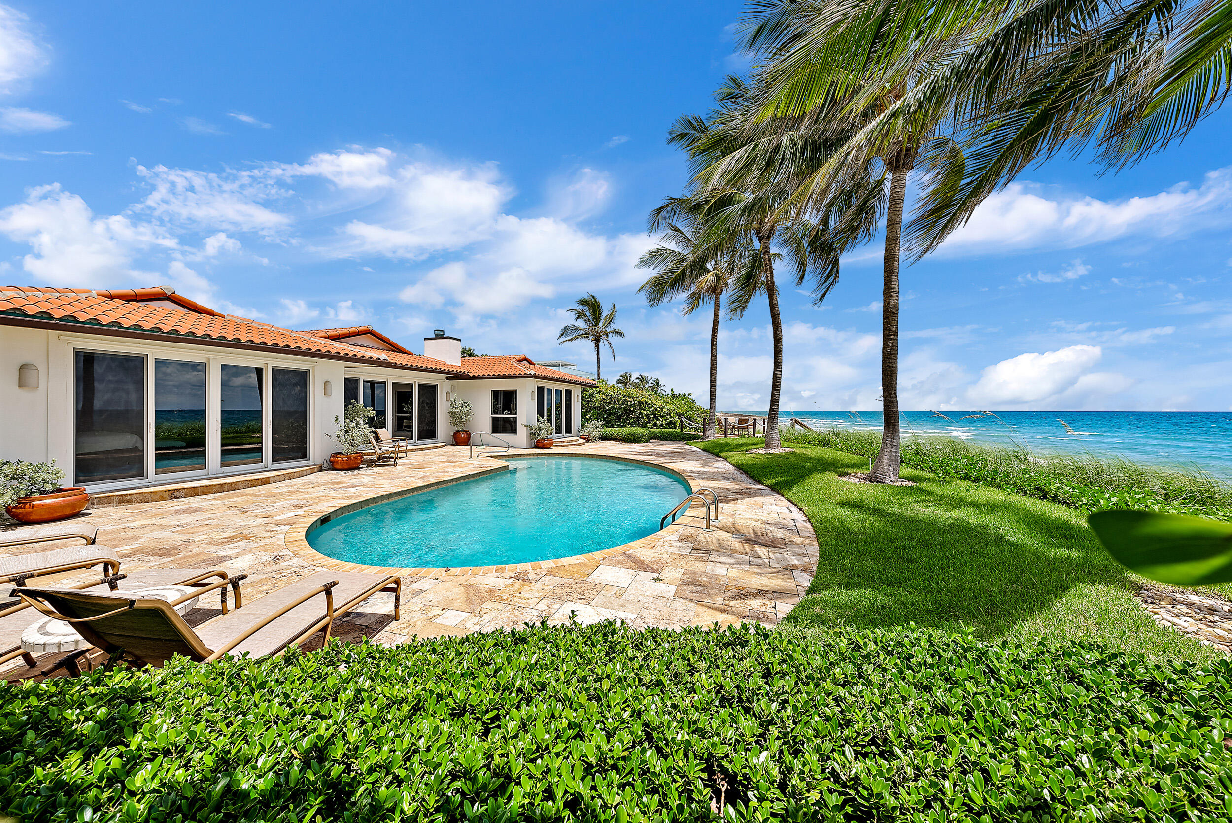 613 South Beach Road Hobe Sound, FL 33455 - Photo 18 of 53 Daytime- 613 S Beach Road-17