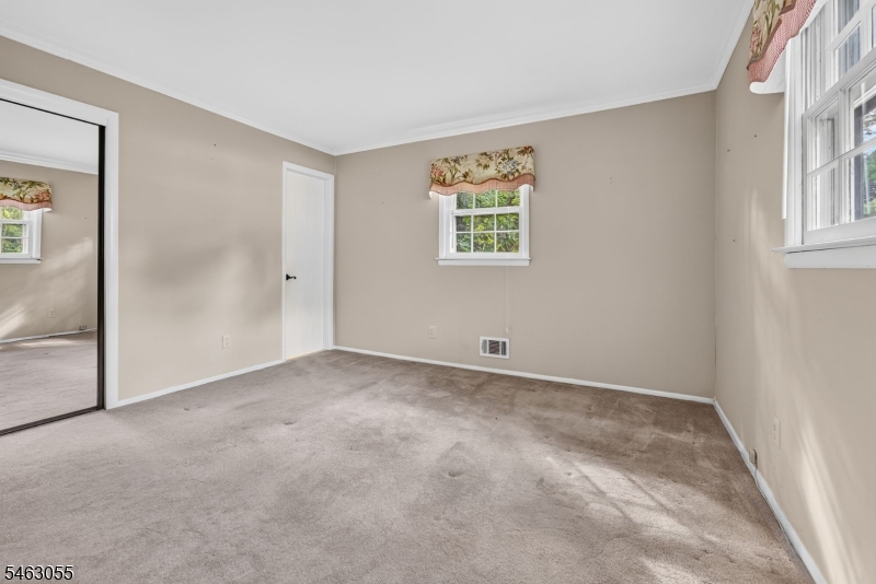 1003 Buxton Road Bridgewater, NJ 08807 - Photo 14 of 35 Gallery Image 14