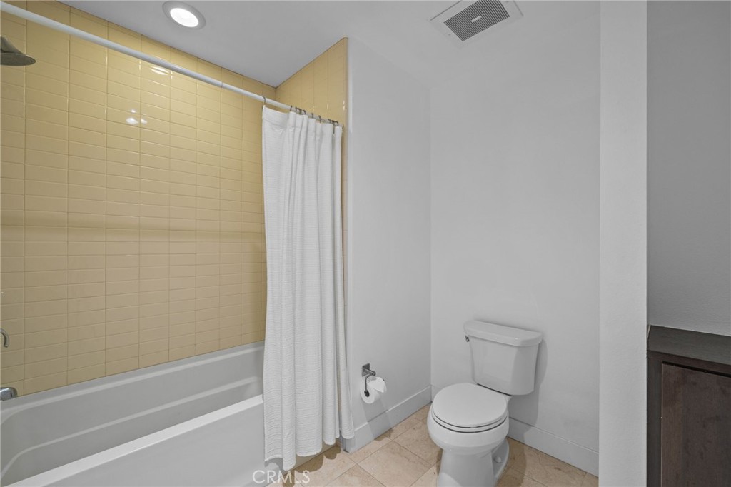 402 Rockefeller, Unit 305 Irvine, CA 92612 - Photo 16 of 45