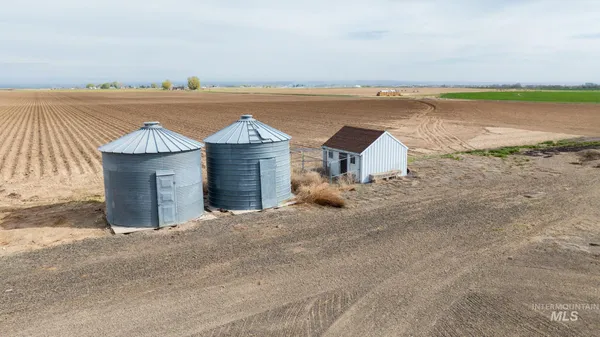 $575,000 | 2088 East 3700 North, Filer, ID 83328