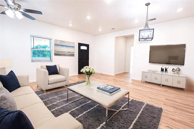 $214,900 | 308 Northwest 1st Street, Kerens, TX 75144