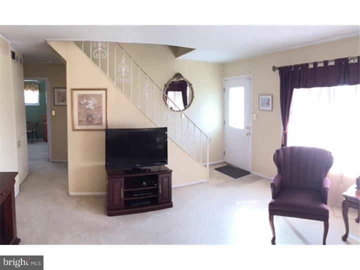 14 Quartz Road Levittown, PA 19057 - Photo 5 of 16 Gallery Image 5