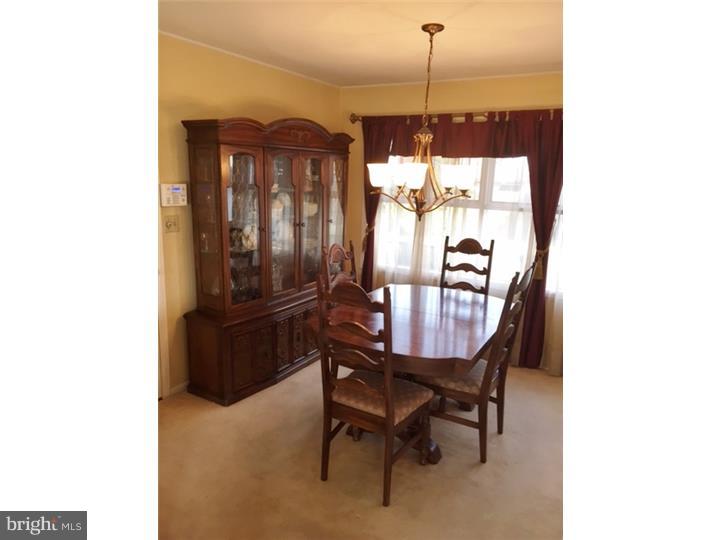 14 Quartz Road Levittown, PA 19057 - Photo 7 of 16 Gallery Image 7
