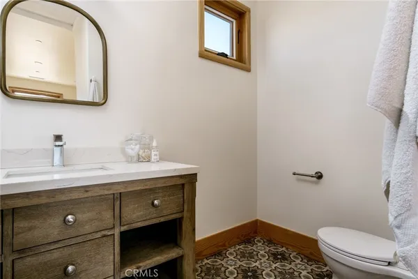 $2,800 | 37219 Quarter Valley Road, Temecula, CA 92592