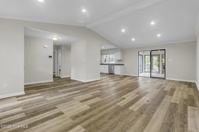 $2,000 | 1106 Navidad Bank Court, New Bern, NC 28560