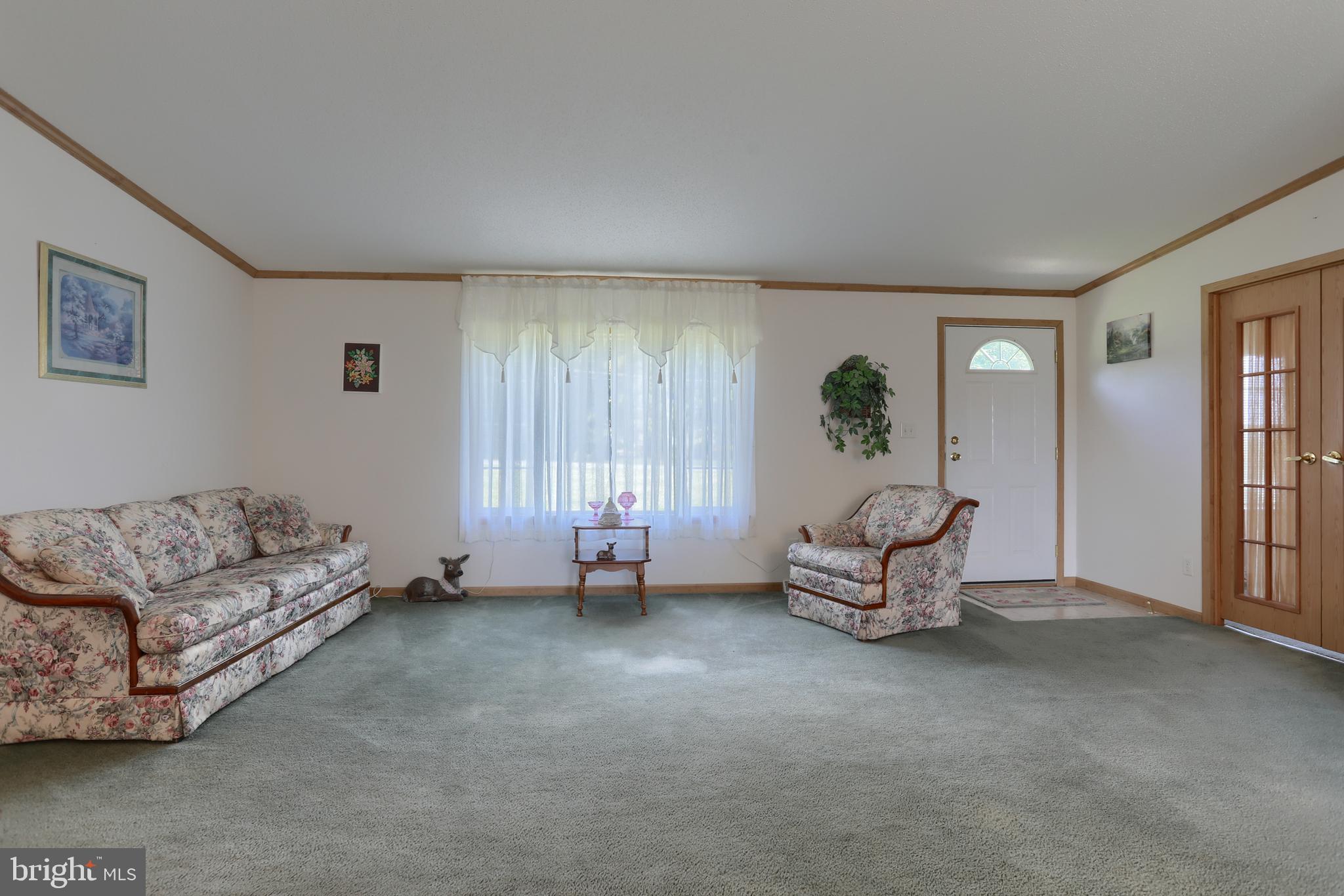 402 Woleber Road Myerstown, PA 17067 - Photo 5 of 38 Gallery Image 5