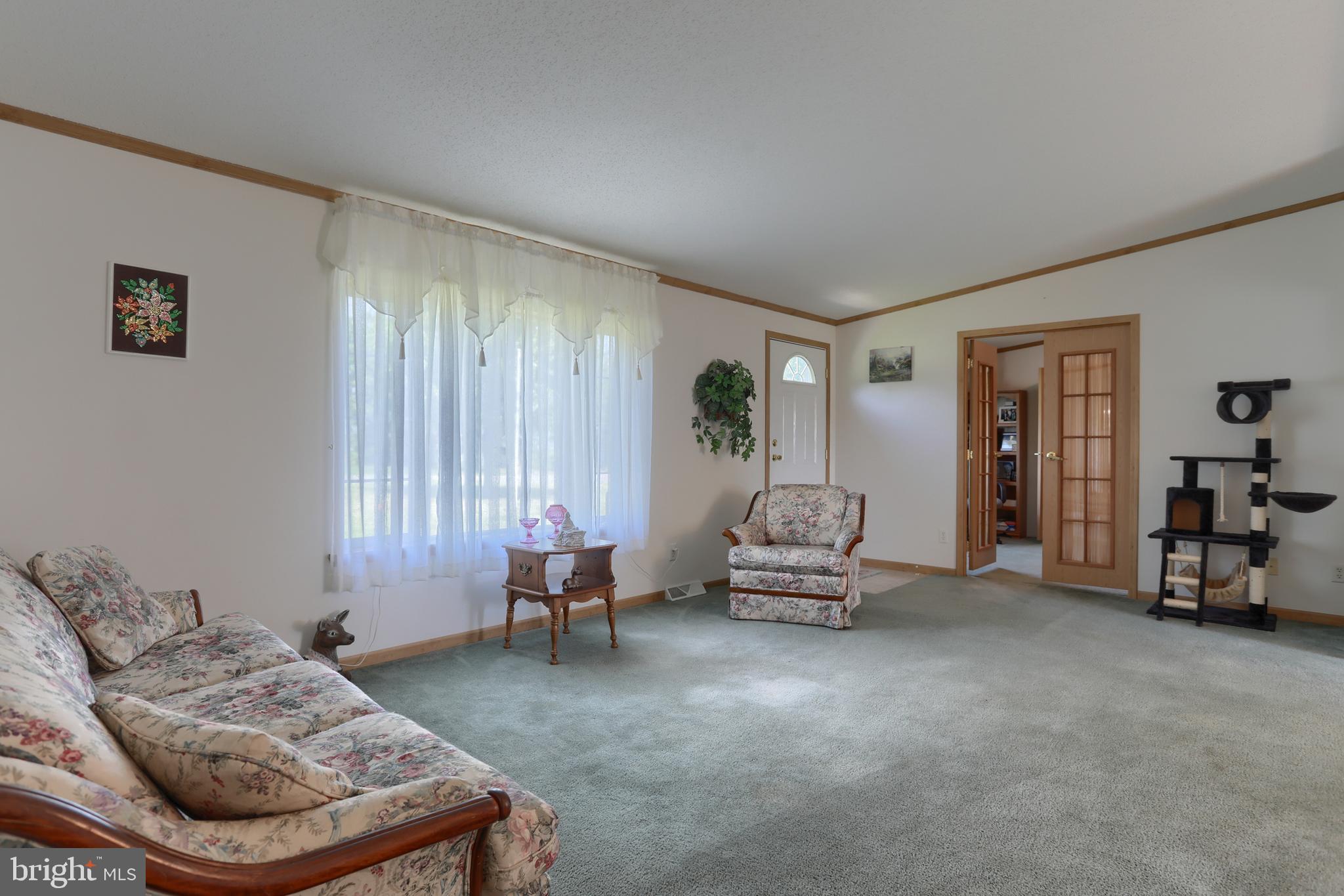 402 Woleber Road Myerstown, PA 17067 - Photo 6 of 38 Gallery Image 6