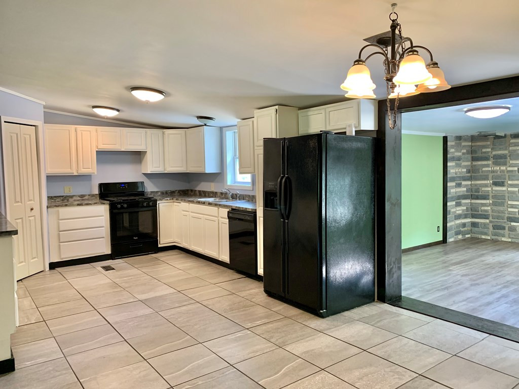 509 Salmon River Road Plattsburgh, NY 12901 - Photo 6 of 43 Gallery Image 6