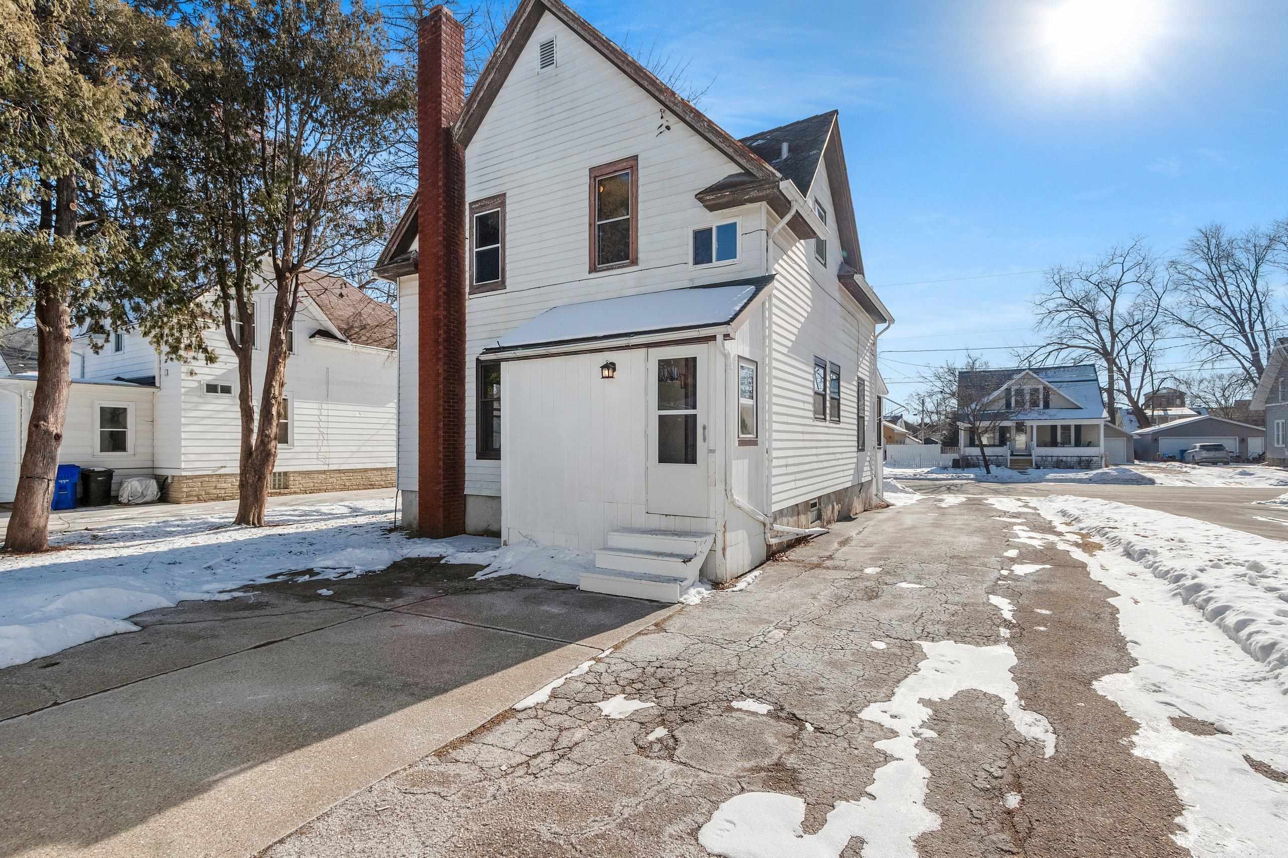 1114 West Packard Street Appleton, WI 54914 - Photo 34 of 38