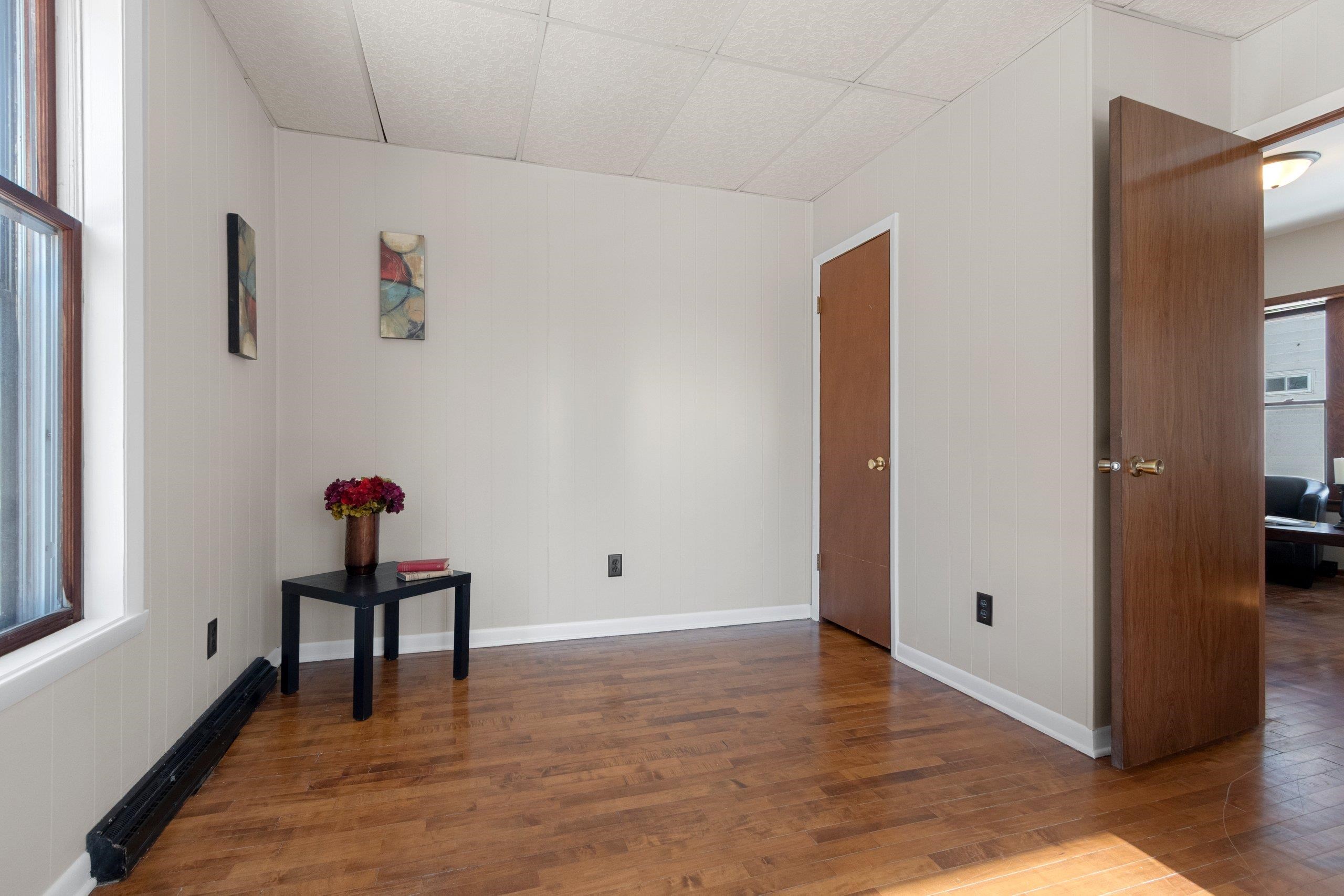 1114 West Packard Street Appleton, WI 54914 - Photo 8 of 38