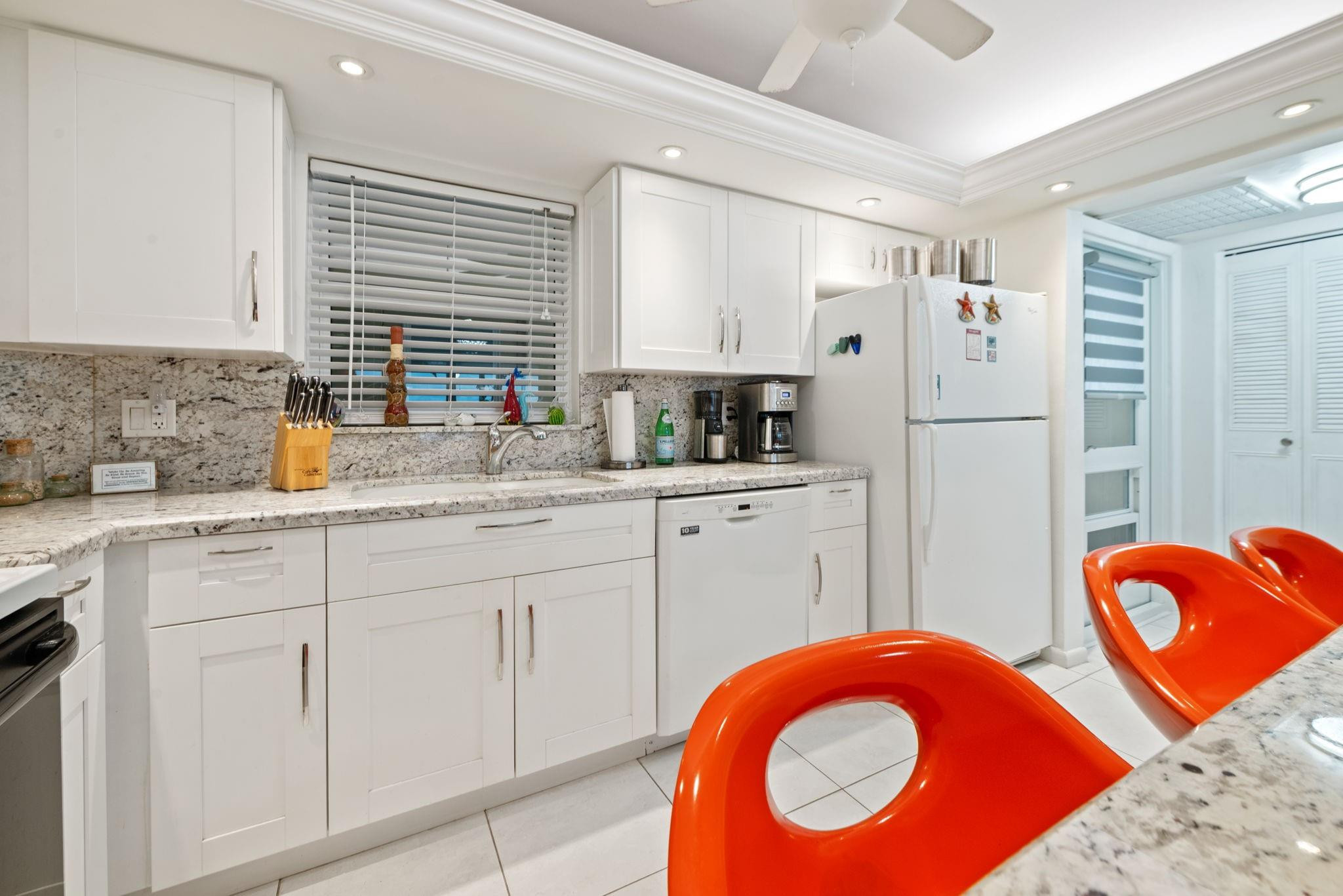 303 North Riverside Drive, Unit 503 Pompano Beach, FL 33062 - Photo 4 of 27 Photo 4