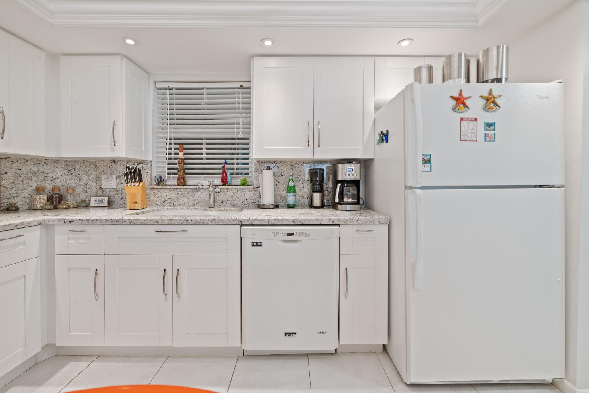 303 North Riverside Drive, Unit 503 Pompano Beach, FL 33062 - Photo 5 of 27 Photo 5