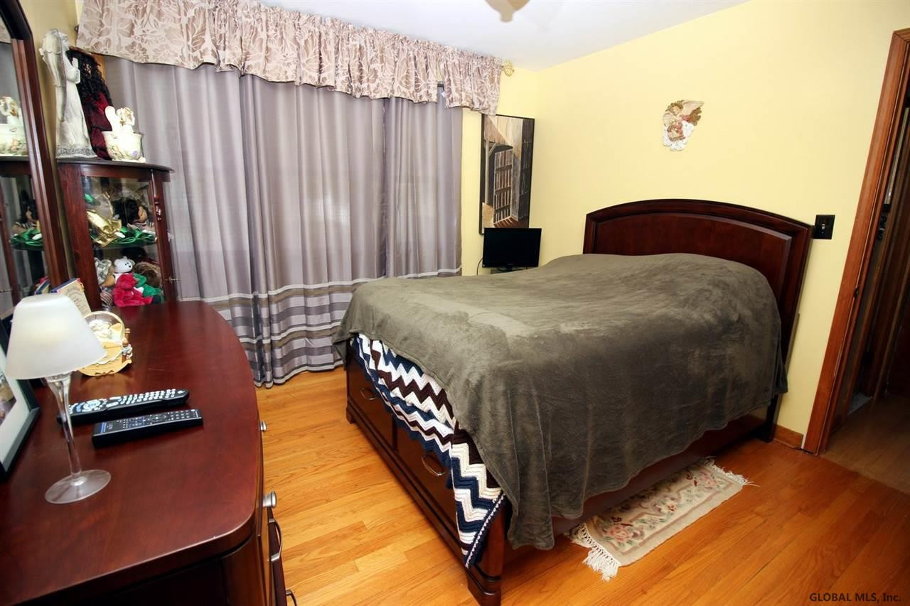 641 Draper Avenue Rotterdam, NY 12306 - Photo 10 of 19 Photo 10
