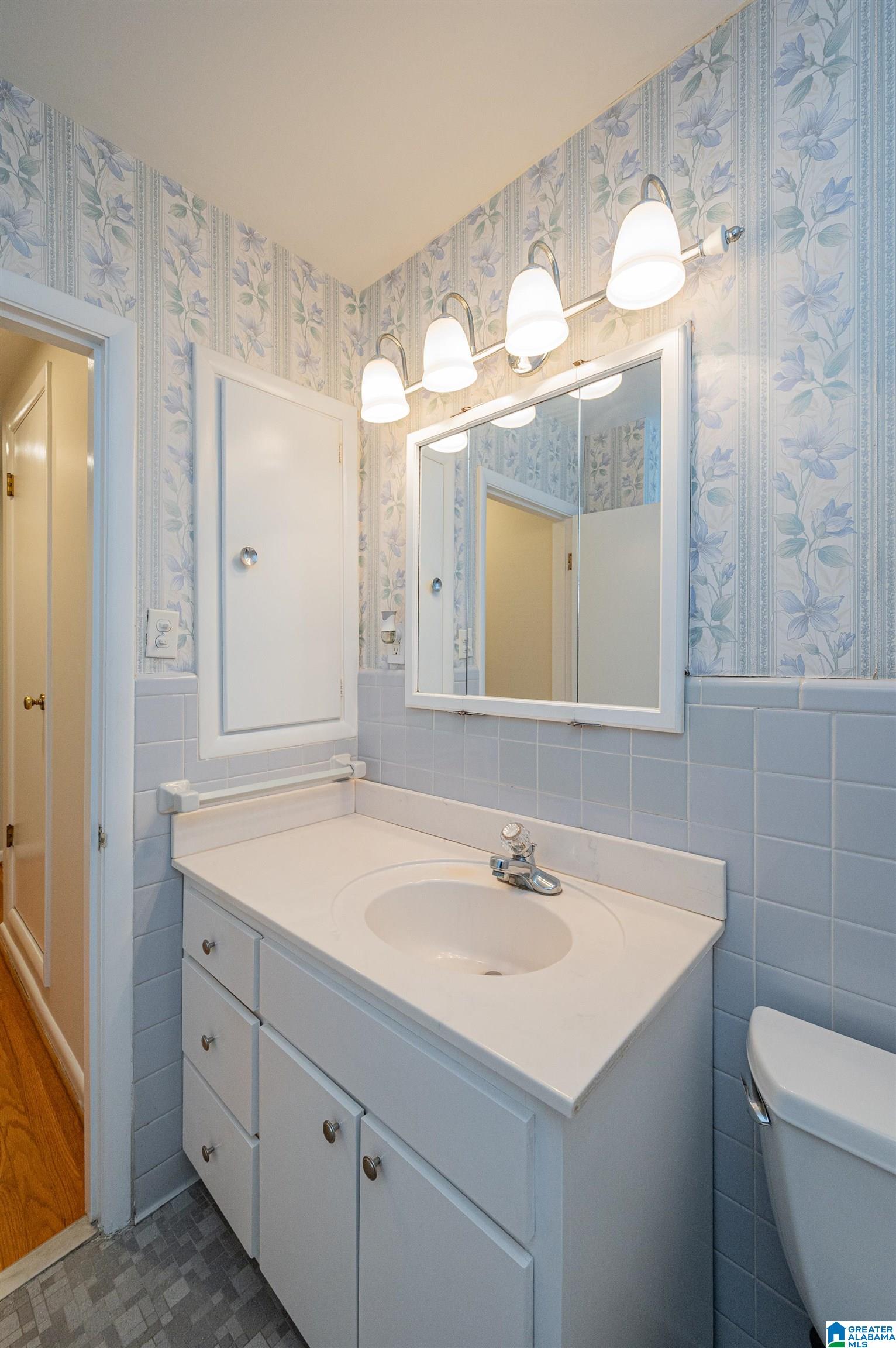1545 Valley View Circle Birmingham, AL 35209 - Photo 26 of 46