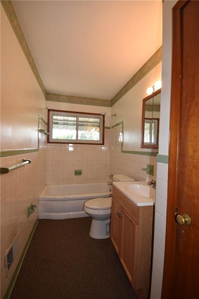 170 Franklin Farms Road Washington, PA 15301 - Photo 11 of 25 Full Bath with new toilet and vanity.
