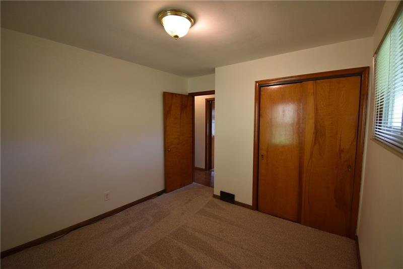 170 Franklin Farms Road Washington, PA 15301 - Photo 14 of 25 Bedroom 2