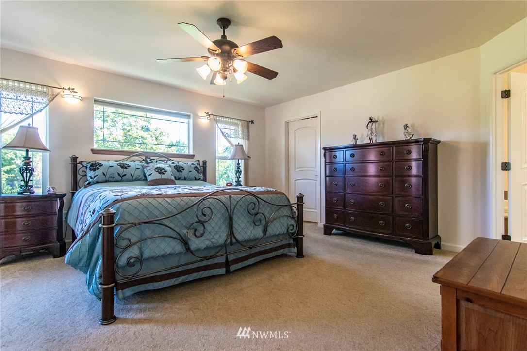 502 Shore Road Port Angeles, WA 98362 - Photo 14 of 25 Gallery Image 14