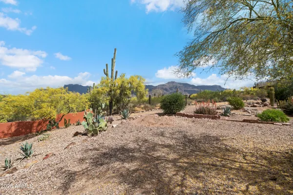 $750,000 | 5175 South Kings Ranch Road, Gold Canyon, AZ 85118